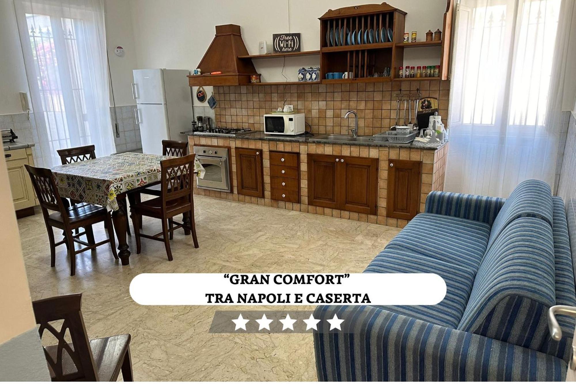 Grancomfort Tra Napoli E Caserta Кастель Вольтурно Экстерьер фото